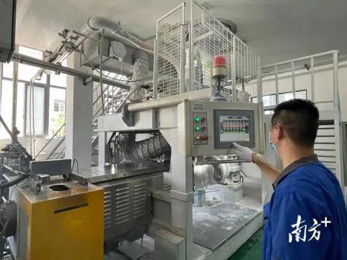 汕頭打造工業(yè)互聯(lián)網(wǎng)標(biāo)桿企業(yè),激活轉(zhuǎn)型意識(shí),讓中小微企業(yè) 敢轉(zhuǎn) 愿轉(zhuǎn)